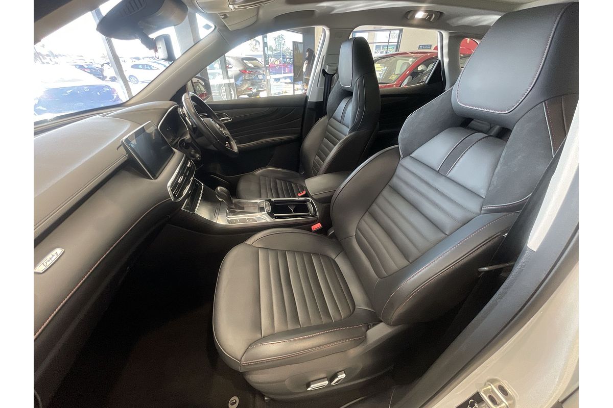 2021 MG HS Essence X SAS23