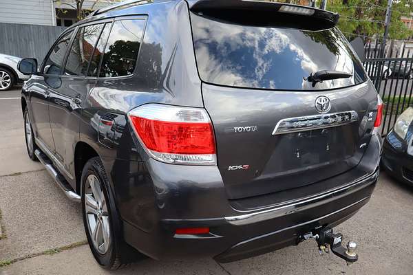 2011 Toyota Kluger KX-S