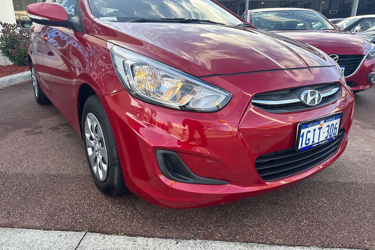 2017 Hyundai Accent Active RB4
