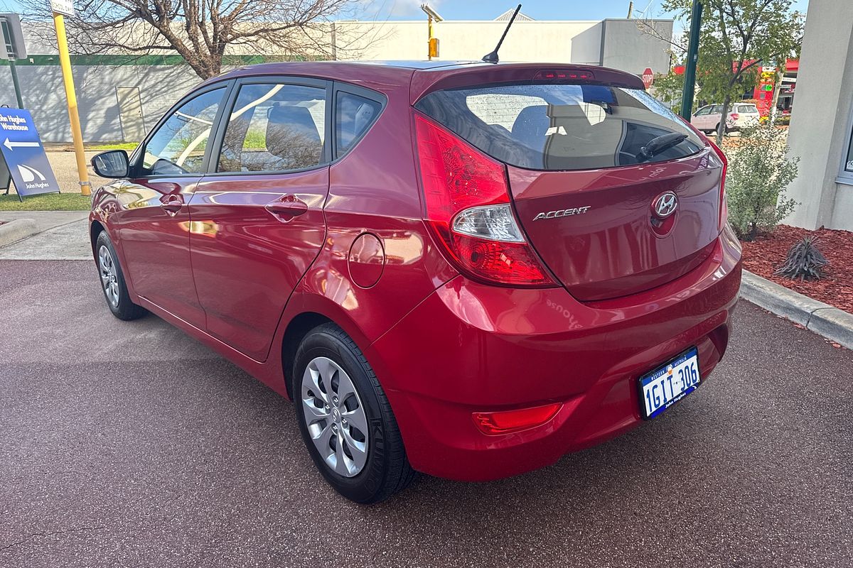 2017 Hyundai Accent Active RB4