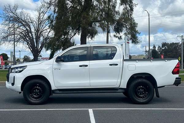 2022 Toyota Hilux SR GUN126R 4X4