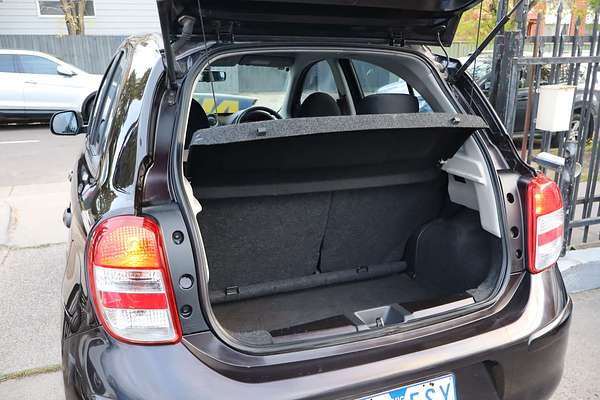 2011 Nissan Micra ST K13