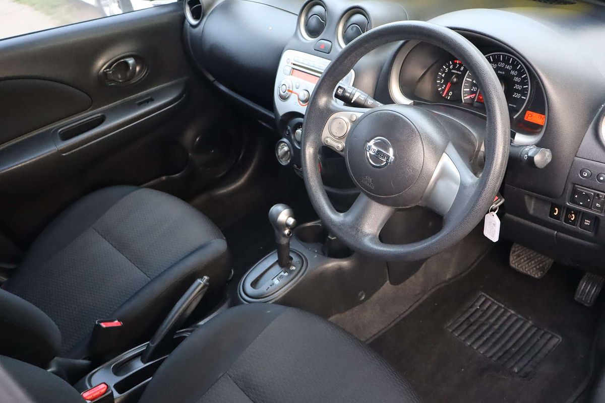2011 Nissan Micra ST K13