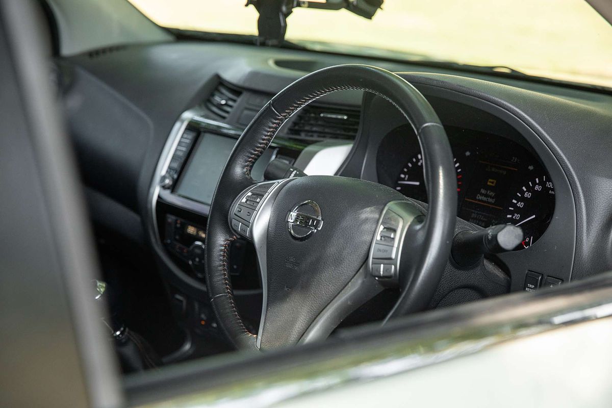 2019 Nissan Navara ST-X D23 Series 3 4X4