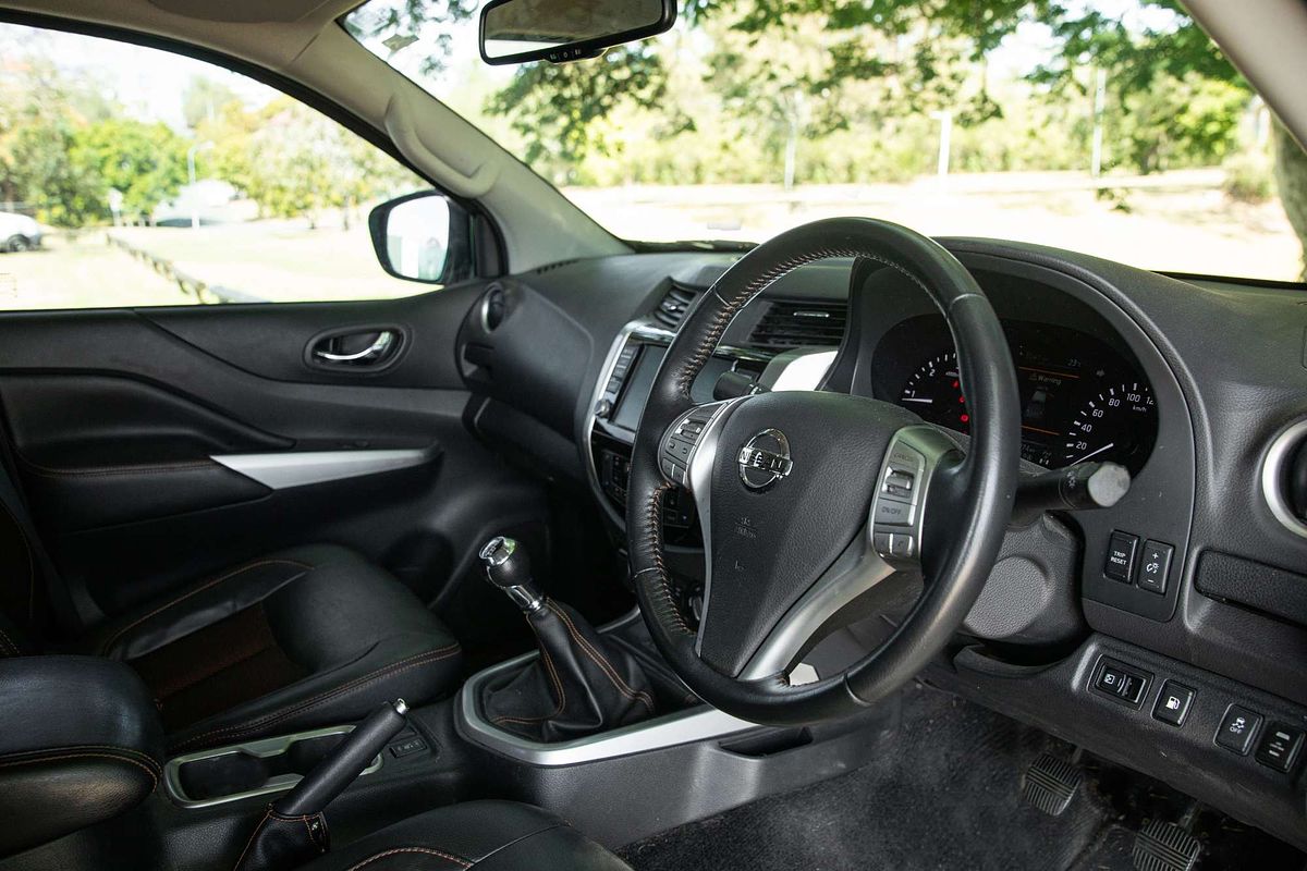 2019 Nissan Navara ST-X D23 Series 3 4X4