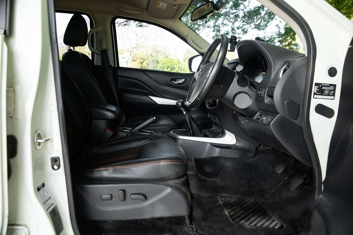 2019 Nissan Navara ST-X D23 Series 3 4X4