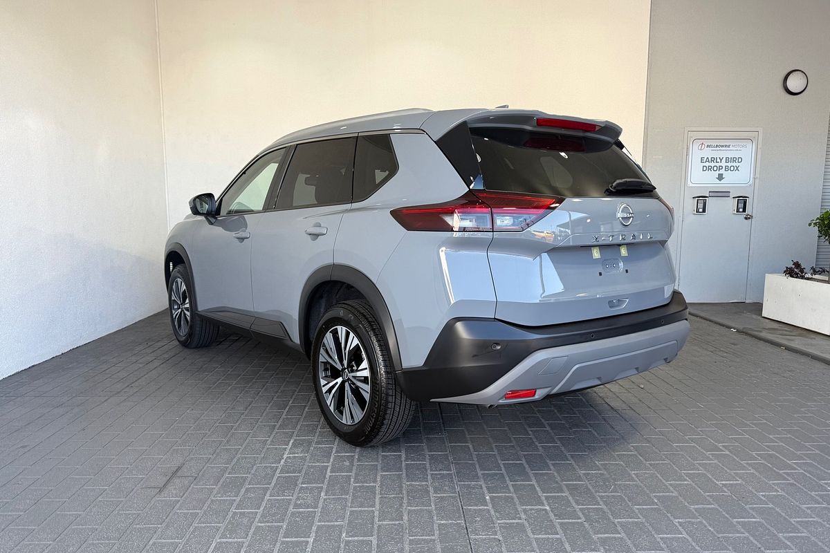 2025 Nissan X-TRAIL ST-L T33