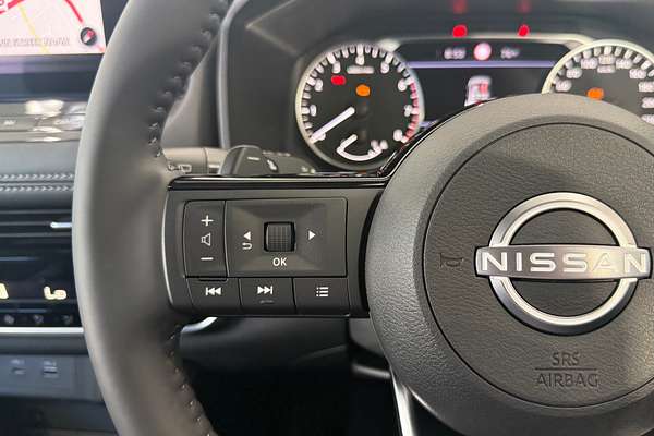 2025 Nissan X-TRAIL ST-L T33