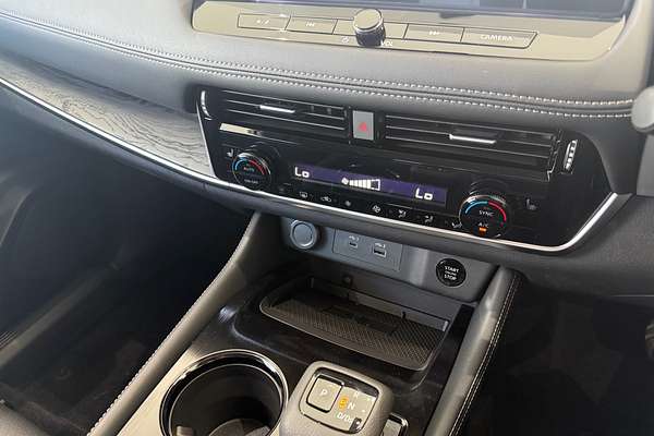2025 Nissan X-TRAIL ST-L T33