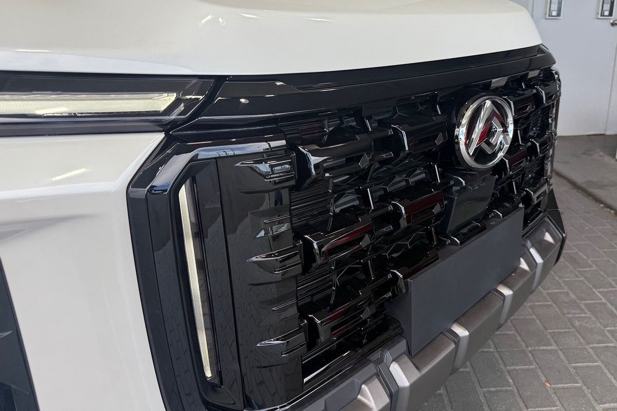 2025 LDV D90 Executive SV9A