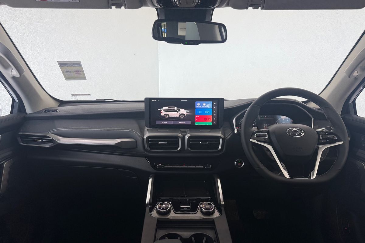 2025 LDV D90 Executive SV9A