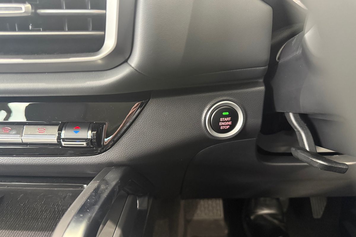 2025 LDV D90 Executive SV9A