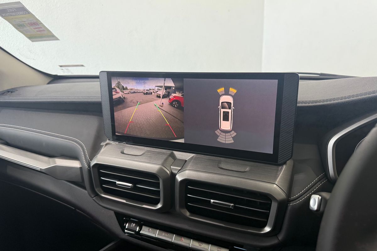 2025 LDV D90 Executive SV9A