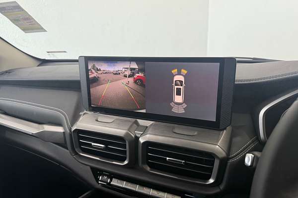 2025 LDV D90 Executive SV9A