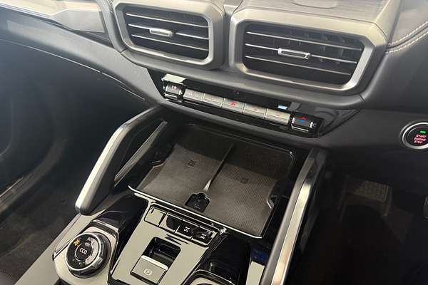 2025 LDV D90 Executive SV9A