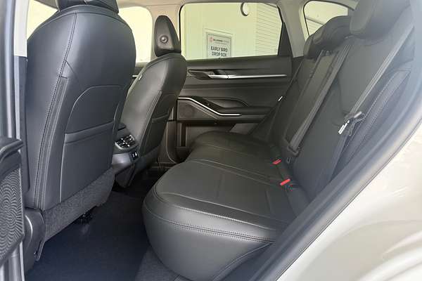 2025 GWM Haval H6 PHEV Ultra B01