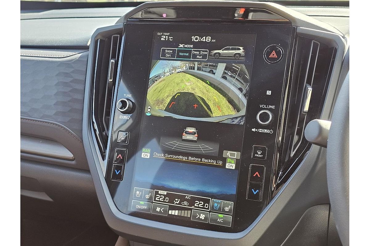 2025 Subaru Forester Hybrid Touring S6