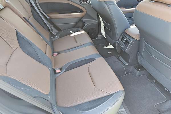 2025 Subaru Forester Hybrid Touring S6