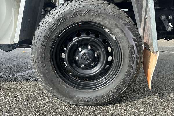 2022 Toyota Hilux SR GUN126R 4X4
