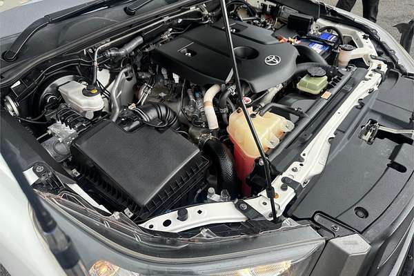 2022 Toyota Hilux SR GUN126R 4X4