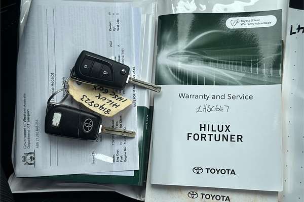 2022 Toyota Hilux SR GUN126R 4X4