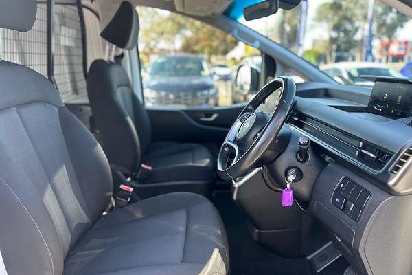 2024 Hyundai STARIA LOAD US4.V3