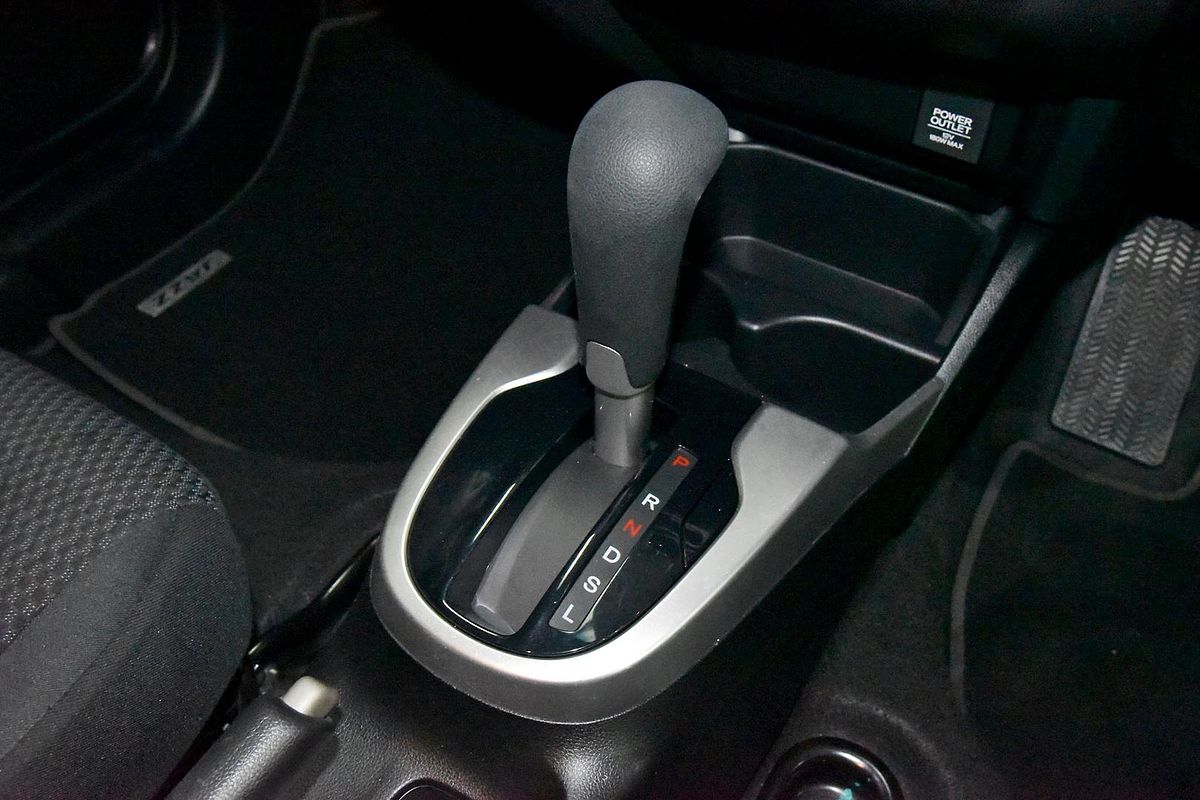 2017 Honda Jazz VTi GF