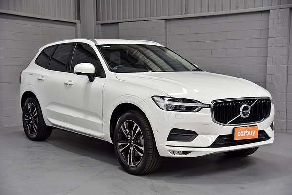 2019 Volvo XC60 T5 Momentum