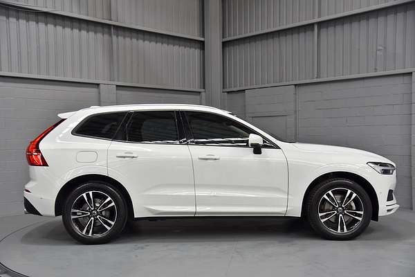 2019 Volvo XC60 T5 Momentum