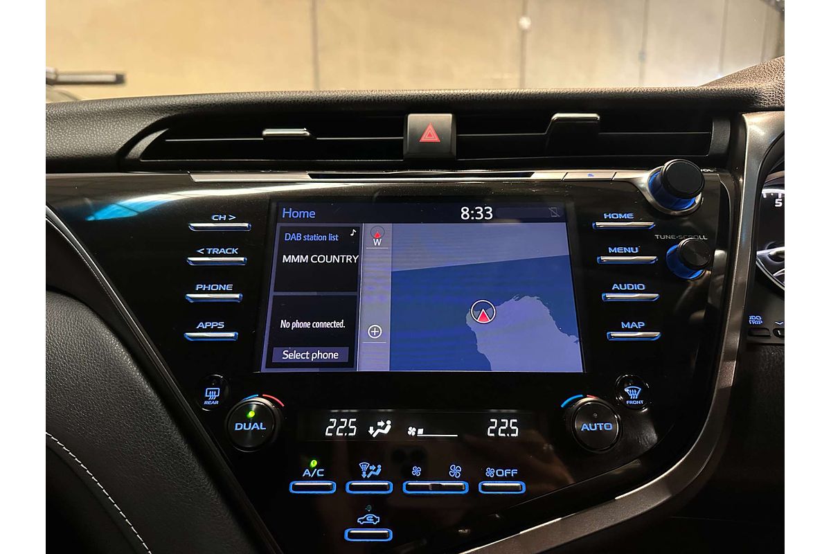 2020 Toyota Camry SX GSV70R