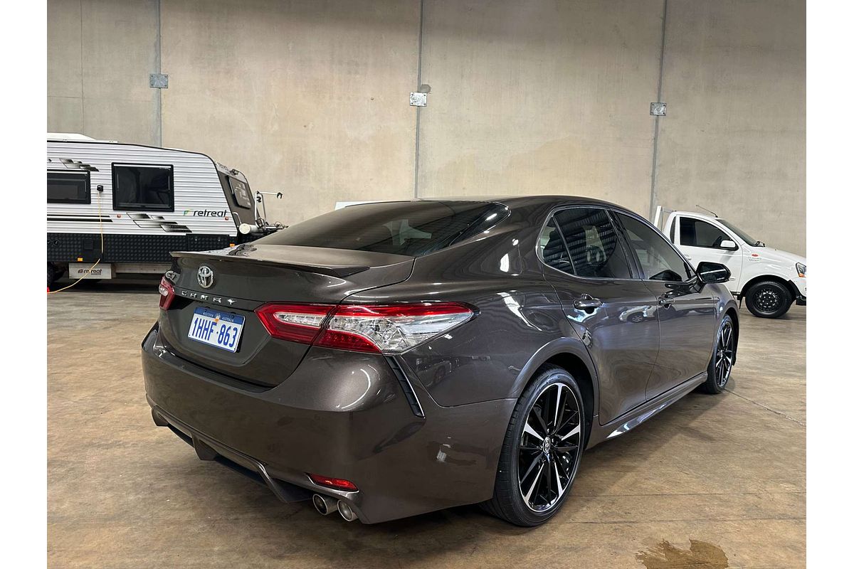 2020 Toyota Camry SX GSV70R