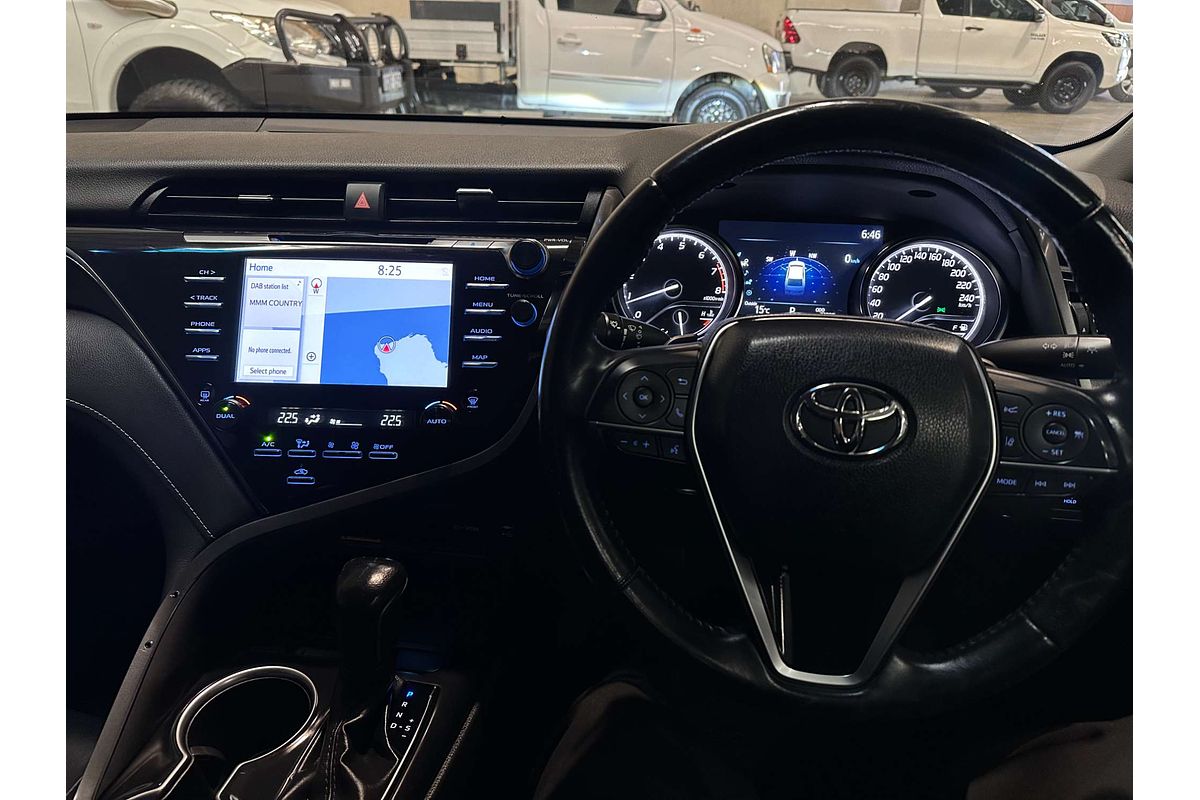 2020 Toyota Camry SX GSV70R