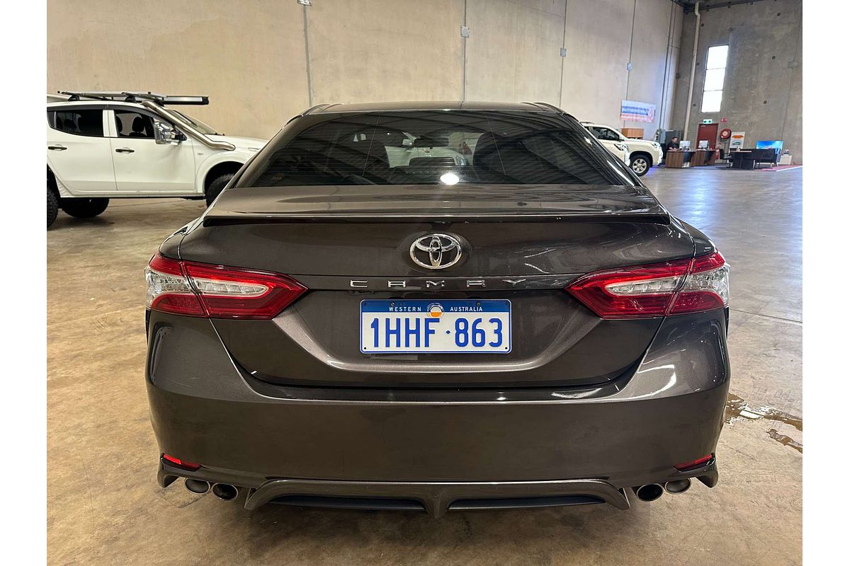 2020 Toyota Camry SX GSV70R