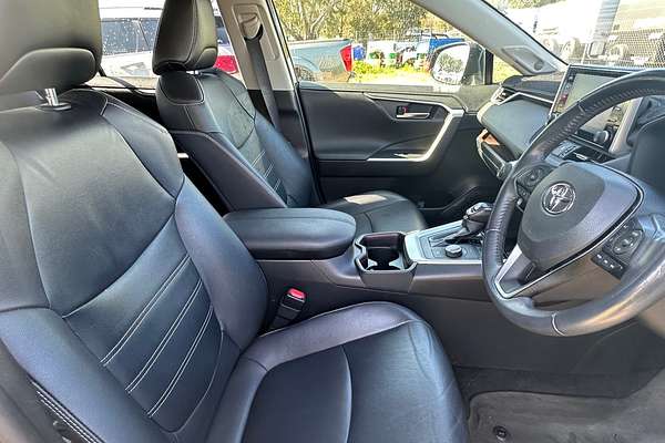 2020 Toyota RAV4 Cruiser AXAH52R
