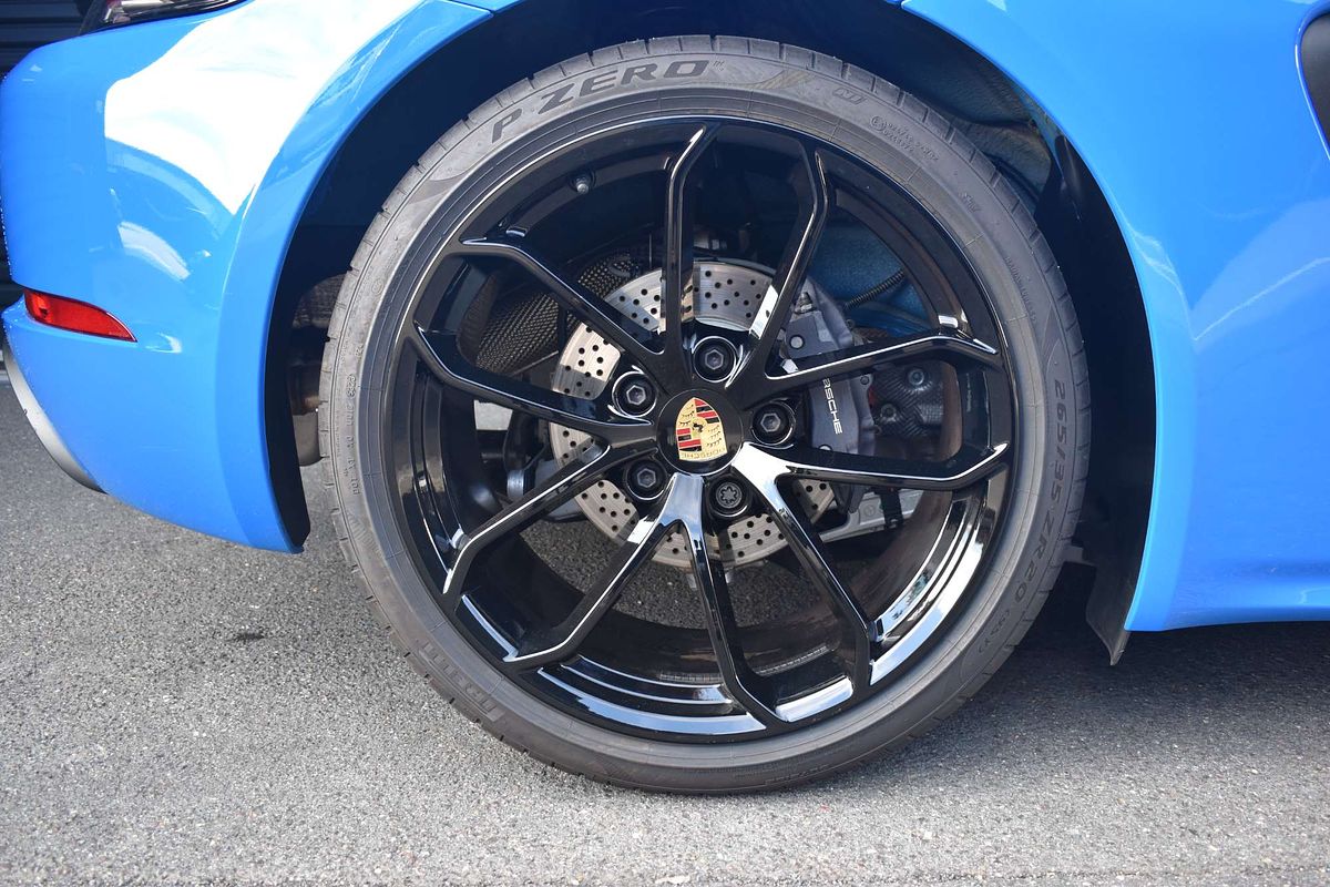 2024 Porsche 718 Cayman Style Edition 982
