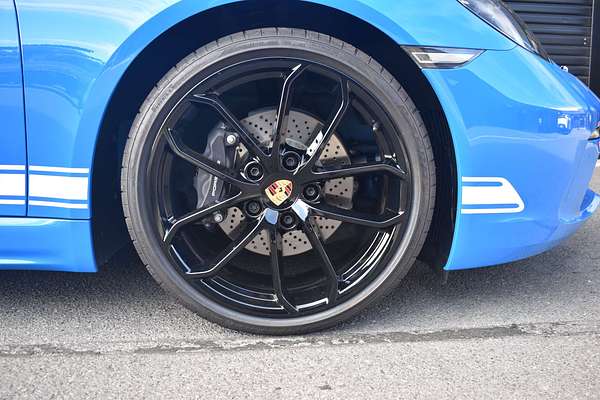 2024 Porsche 718 Cayman Style Edition 982