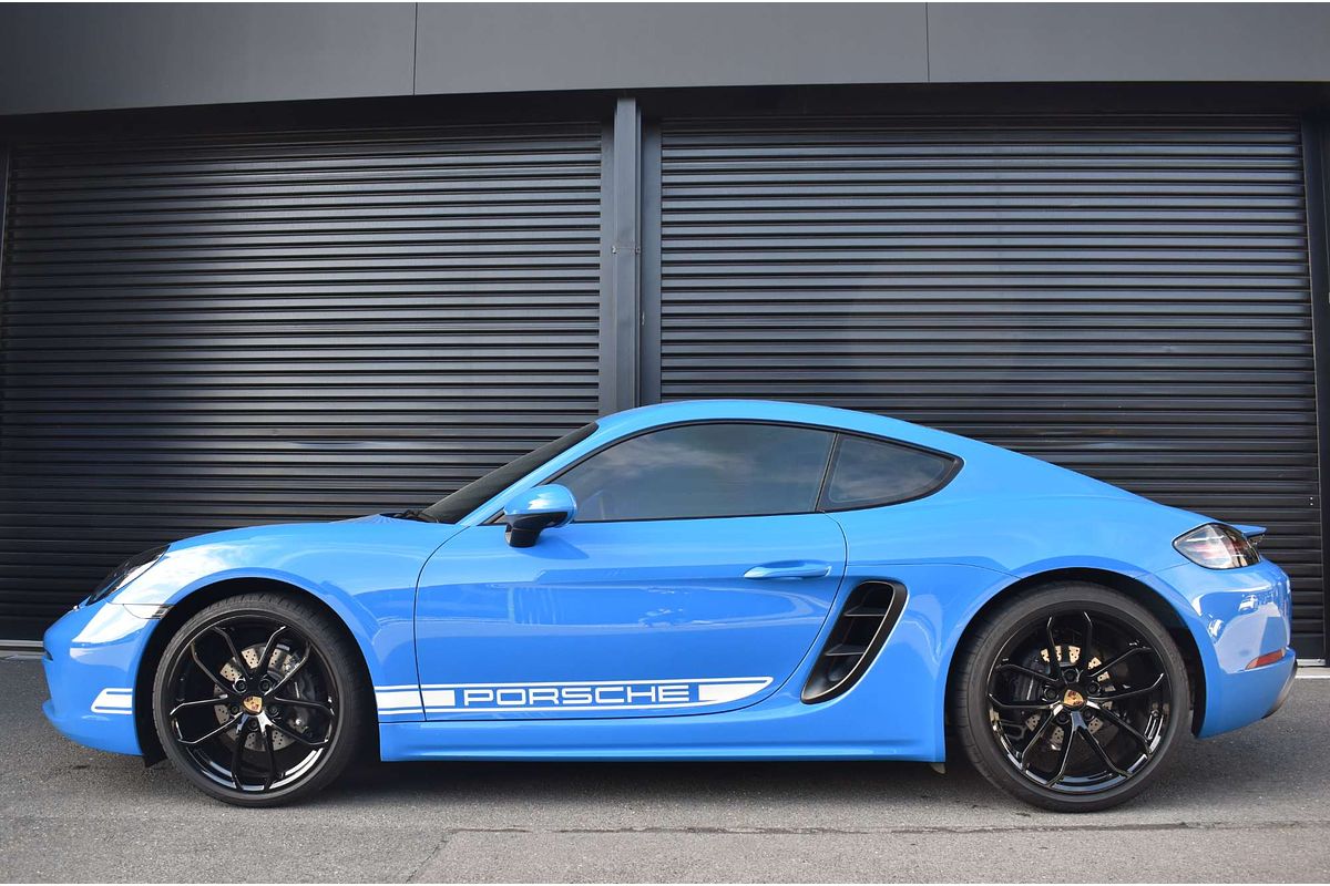 2024 Porsche 718 Cayman Style Edition 982