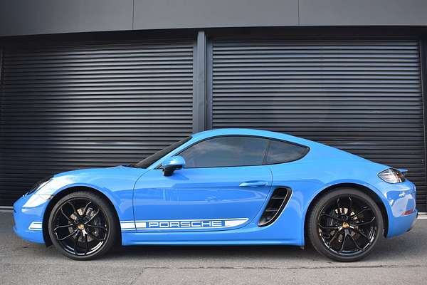 2024 Porsche 718 Cayman Style Edition 982
