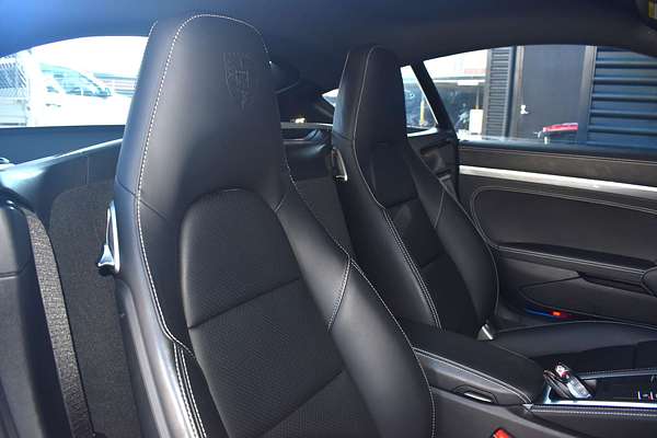 2024 Porsche 718 Cayman Style Edition 982