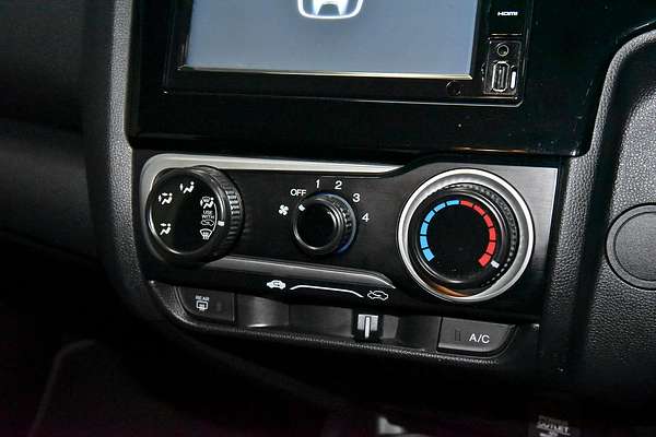 2017 Honda Jazz VTi GF