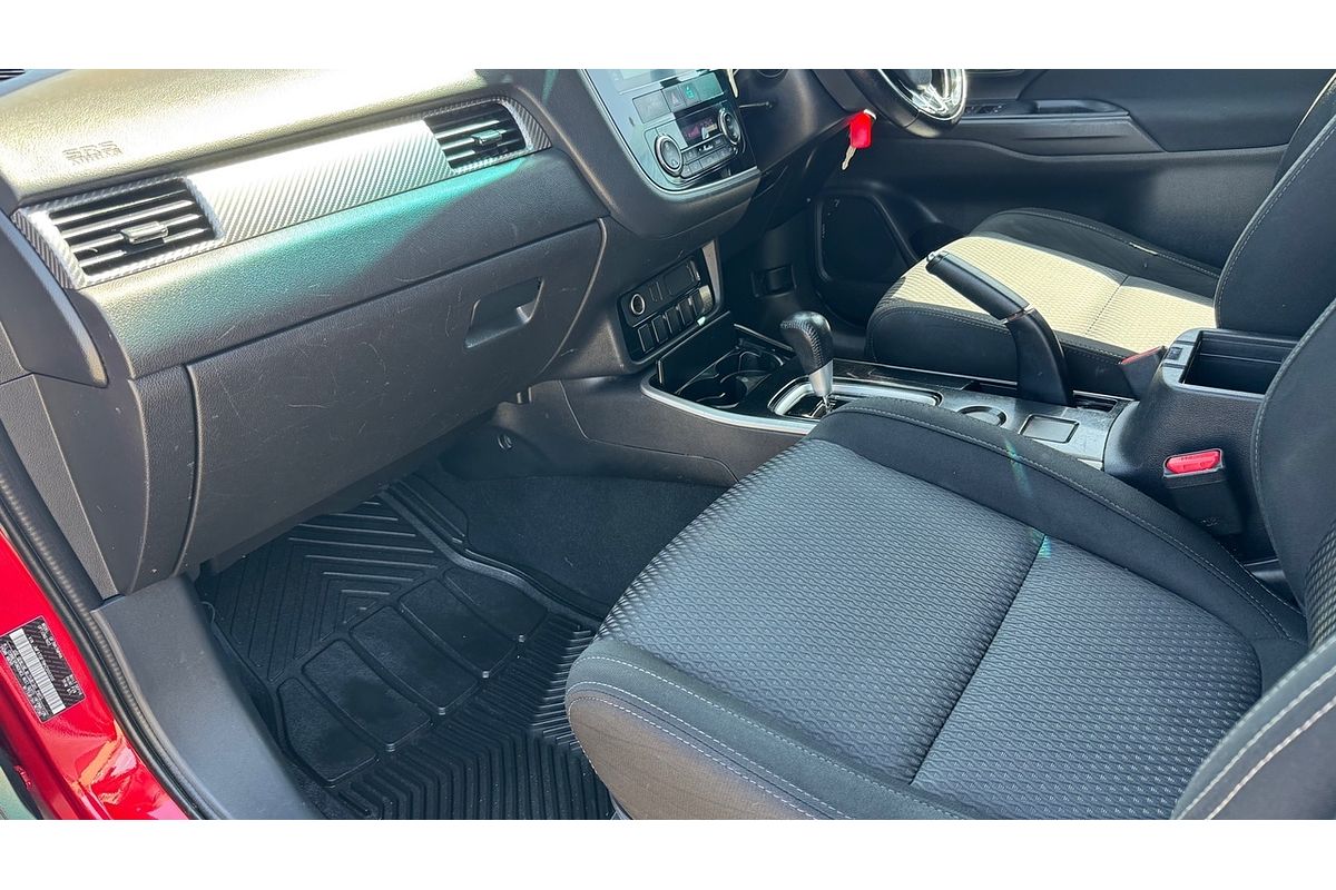 2016 Mitsubishi Outlander LS ZK