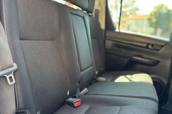 2019 Toyota Hilux SR GUN126R 4X4