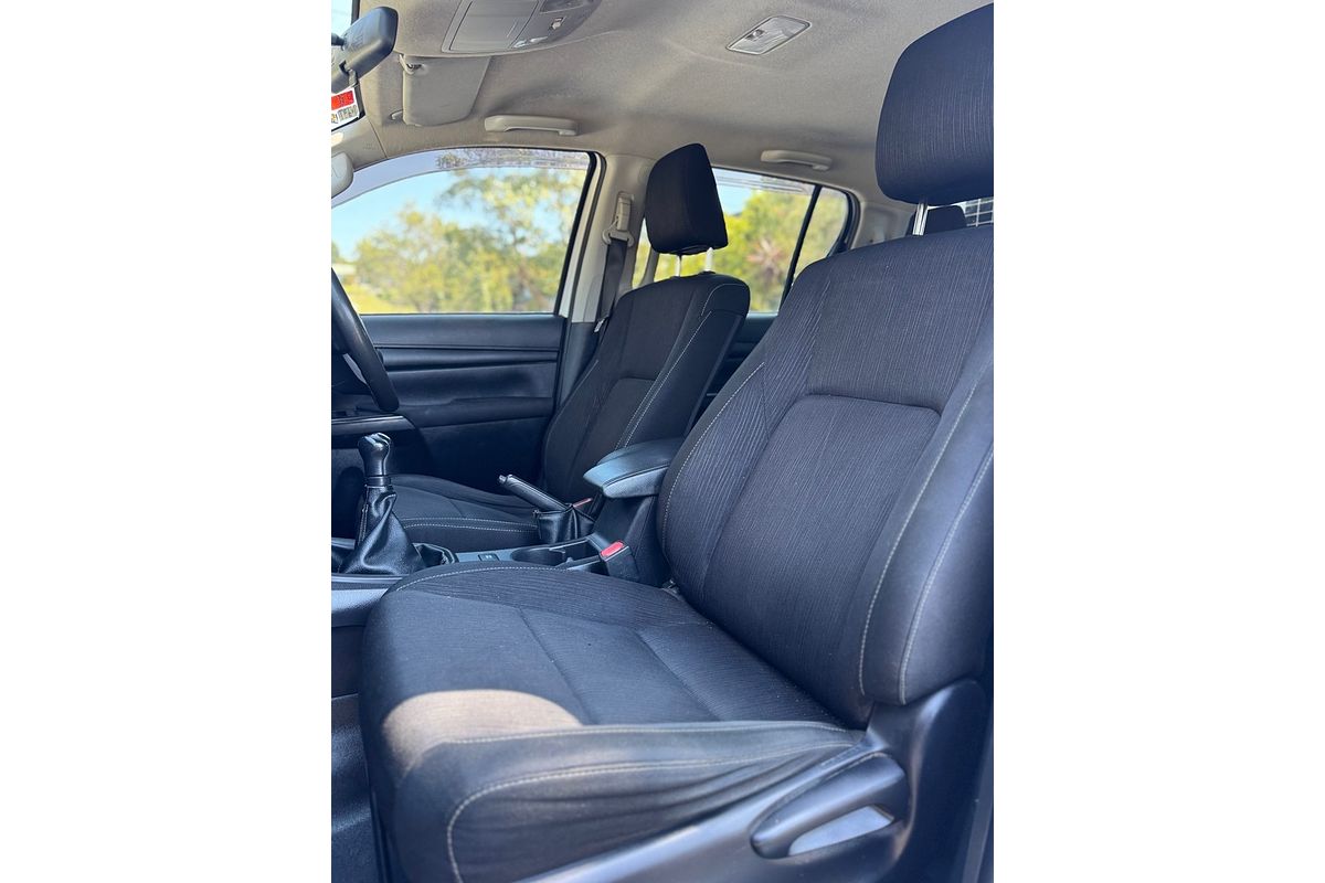 2019 Toyota Hilux SR GUN126R 4X4