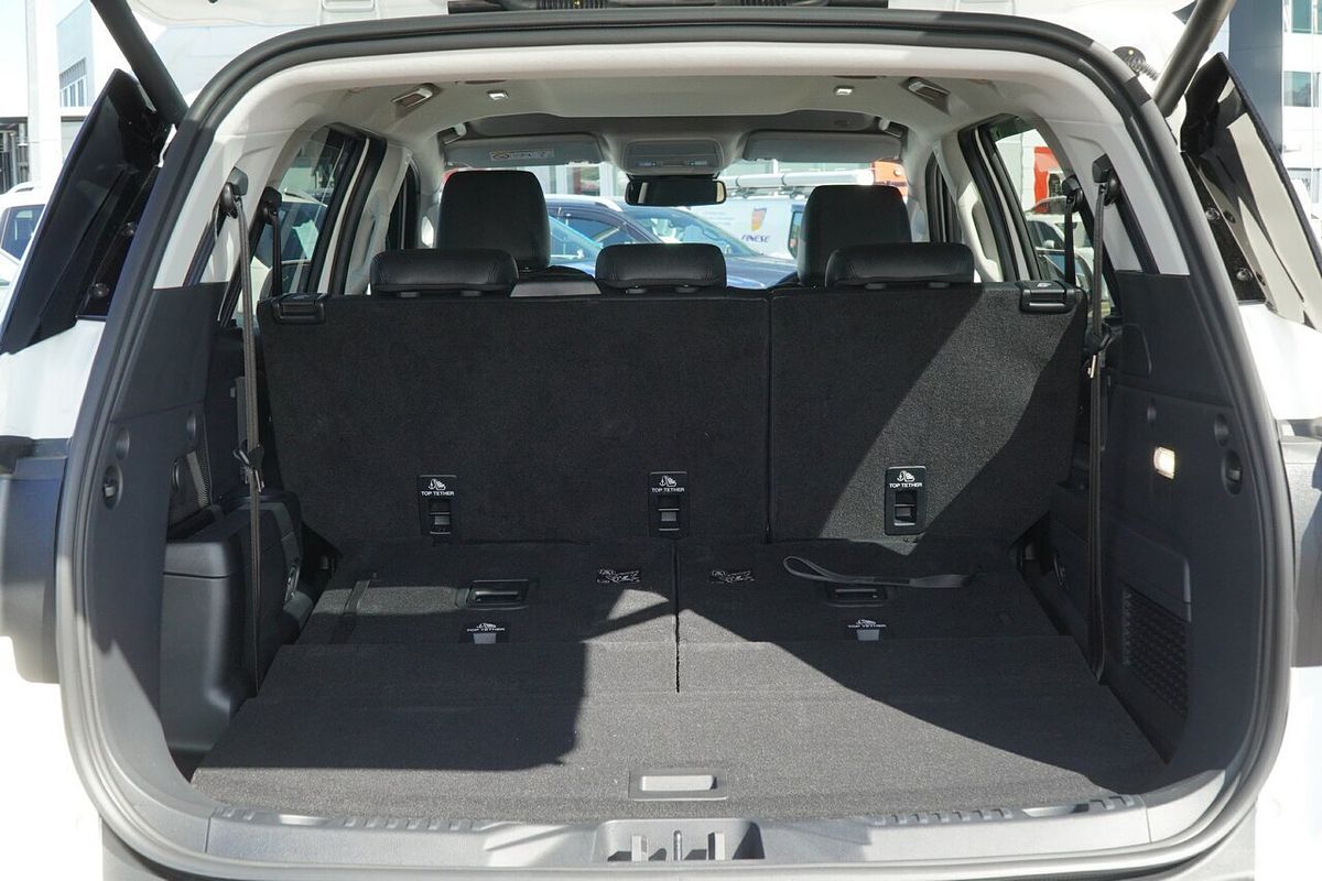 2025 Ford Everest Trend 2.0L