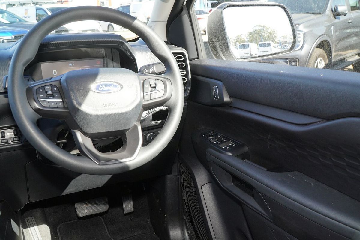 2025 Ford Ranger XLS 4X4 2.0L