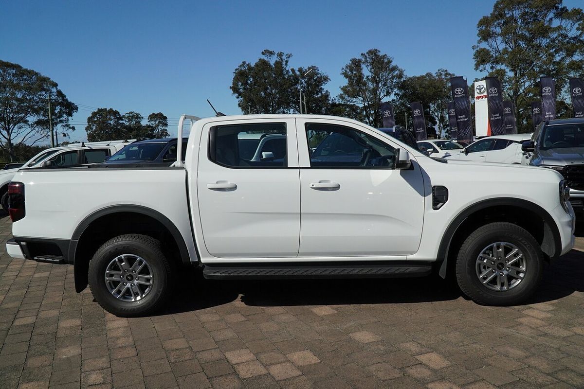 2025 Ford Ranger XLS 4X4 2.0L