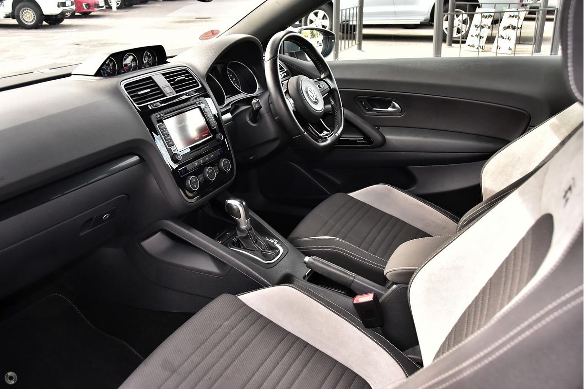 2015 Volkswagen Scirocco R 1S