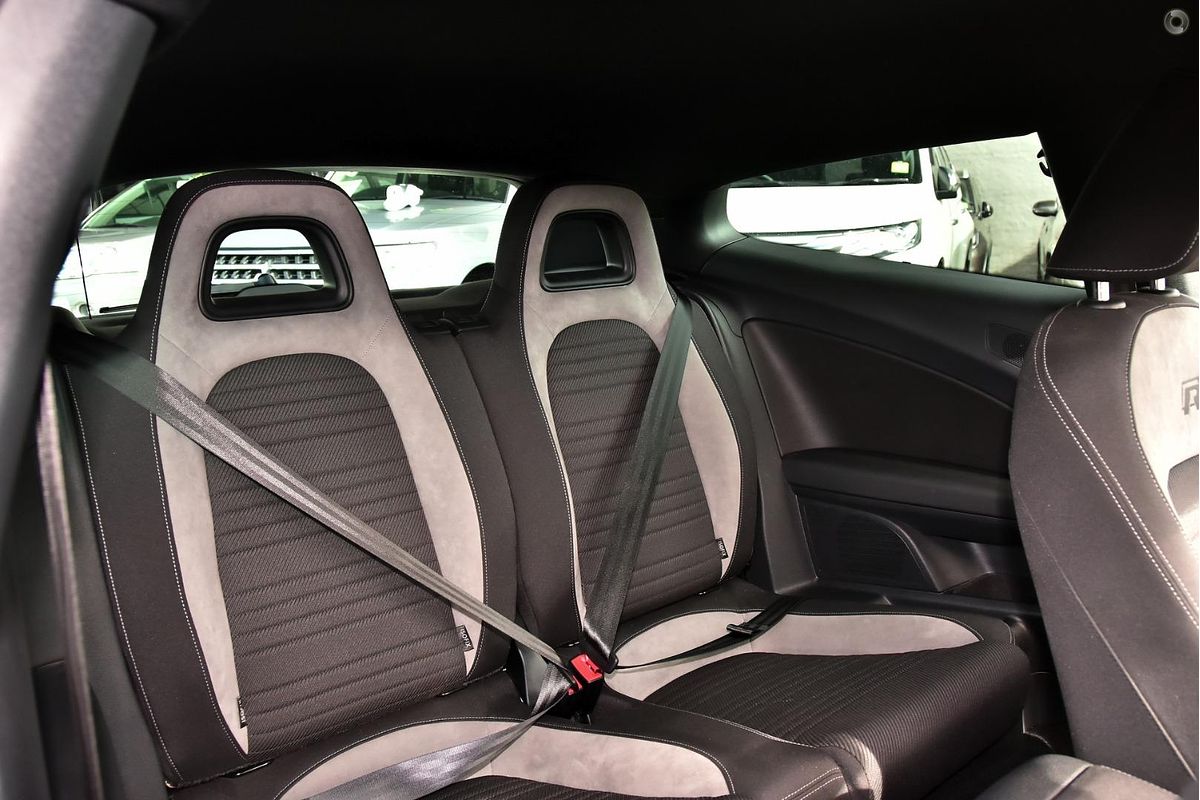 2015 Volkswagen Scirocco R 1S
