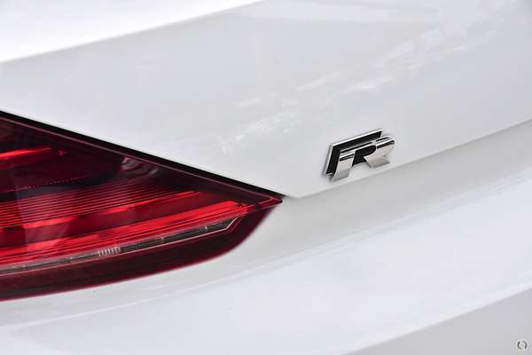 2015 Volkswagen Scirocco R 1S