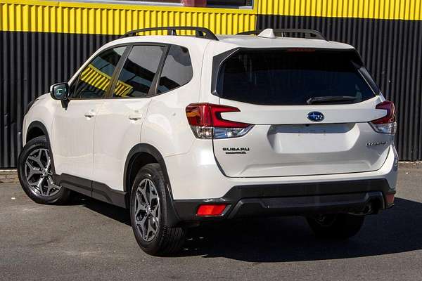 2022 Subaru Forester 2.5i S5